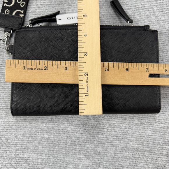 Guess Sandria SLG Black Saffiano Logo Wristlet Wallet F9375157 New - Picture 3 of 12